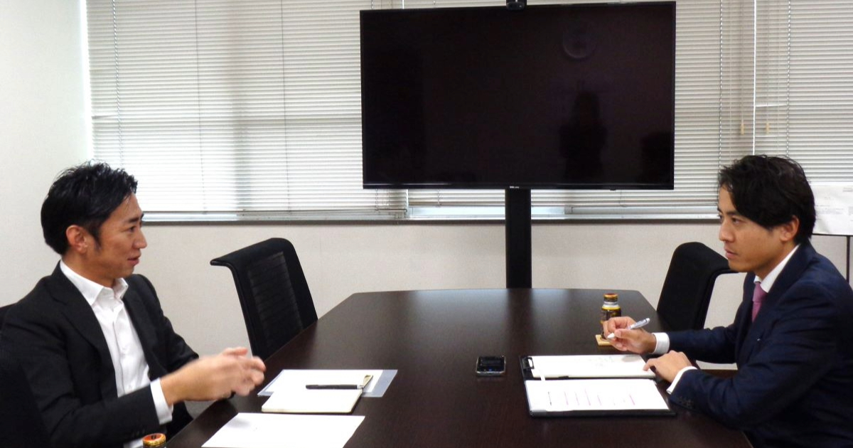 十和田精密工業株式会社代表取締役須藤彰宏様と荒川弁護士の対談